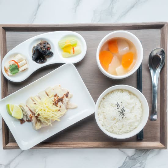 Scallion Oil Chicken Thigh Rice Set 香蔥油雞腿飯套餐